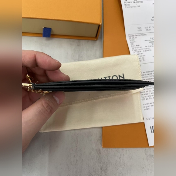 Louis Vuitton Charms Card Holder - Picture 4 of 12